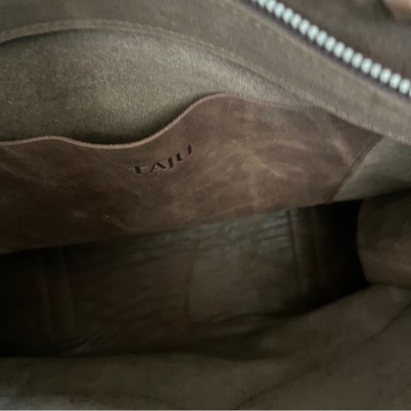 TAJU Large Leather Handmade Tote Vintage Brown with Hair on hide and fringe. - Picture 10 of 14